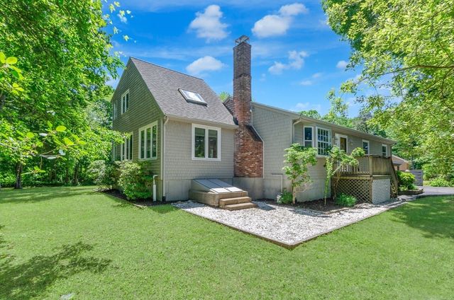 4 Wilson St, Wareham, MA 02571