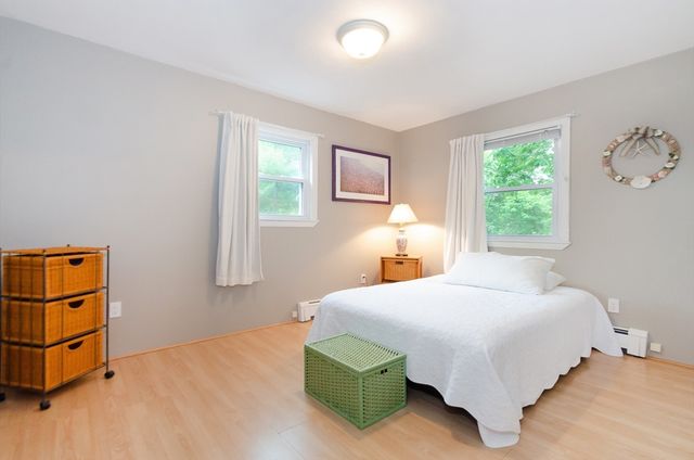 4 Wilson St, Wareham, MA 02571