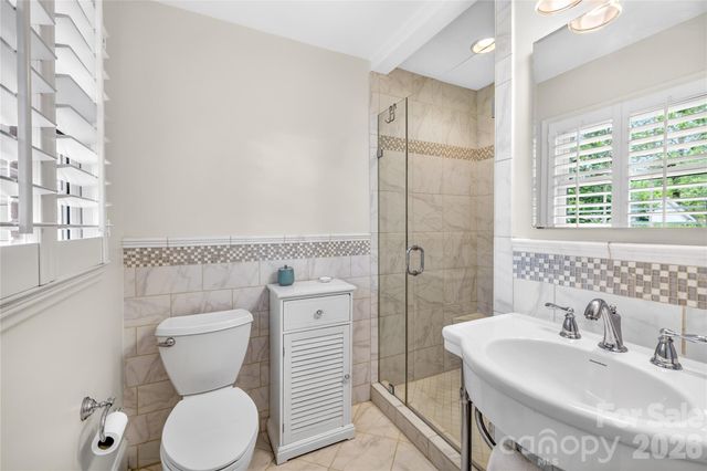 2310 Rocky Knoll Drive, Charlotte, NC 28210