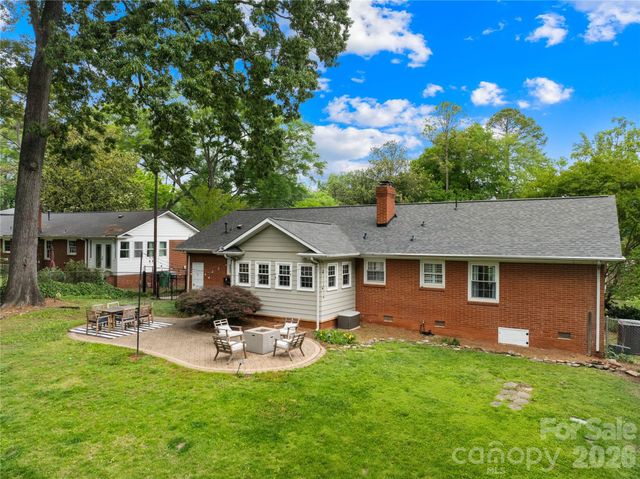 2310 Rocky Knoll Drive, Charlotte, NC 28210