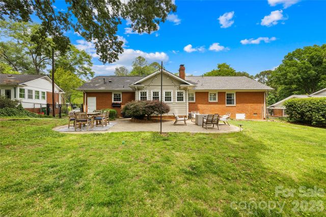 2310 Rocky Knoll Drive, Charlotte, NC 28210