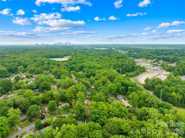 2310 Rocky Knoll Drive, Charlotte, NC 28210