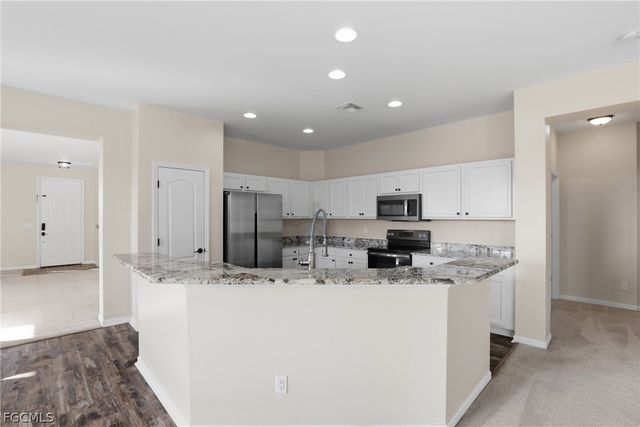 1921 NW 20th ST, Cape Coral, FL 33993