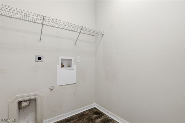 1921 NW 20th ST, Cape Coral, FL 33993