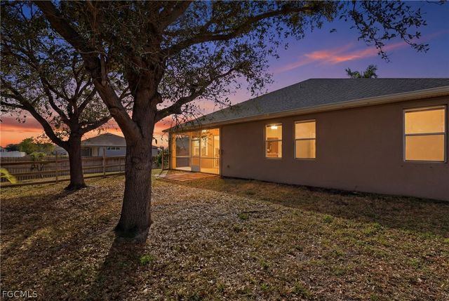 1921 NW 20th ST, Cape Coral, FL 33993