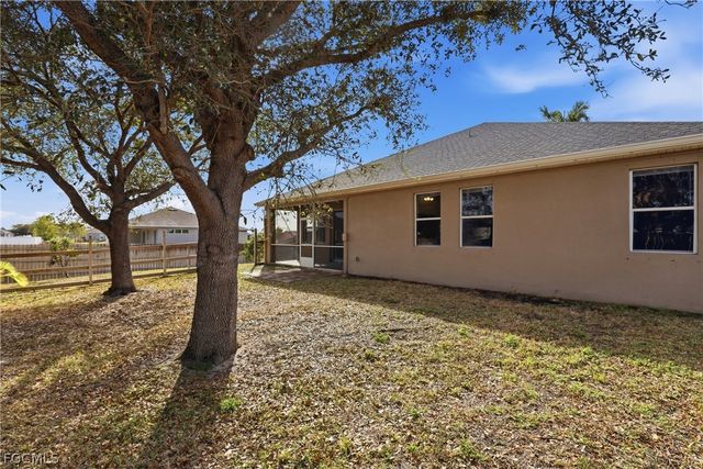 1921 NW 20th ST, Cape Coral, FL 33993