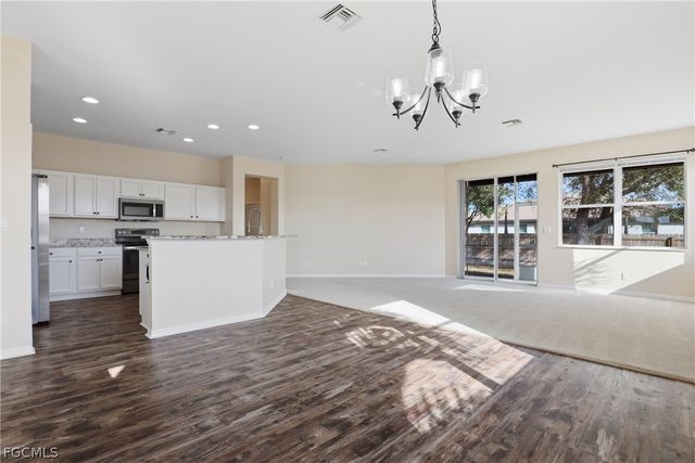 1921 NW 20th ST, Cape Coral, FL 33993