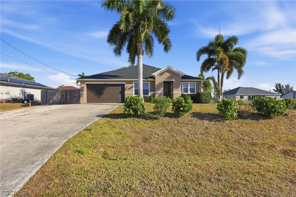 1921 NW 20th ST, Cape Coral, FL 33993