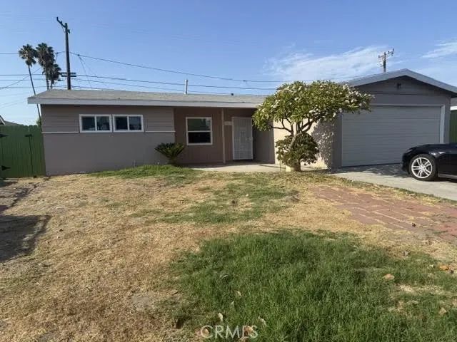 2563 W. Cressent, Anaheim, CA 92801