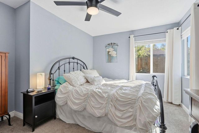 4623 Hazelwood Ave, Sacramento, CA 95821