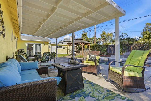 4623 Hazelwood Ave, Sacramento, CA 95821