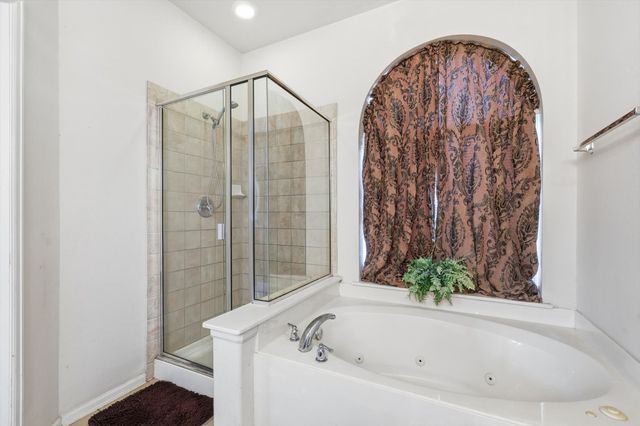 2812 Tranquilo Drive, Grand Prairie, TX 75054