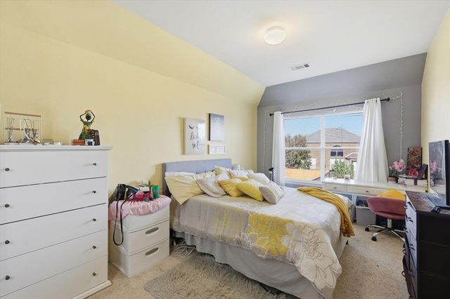 2812 Tranquilo Drive, Grand Prairie, TX 75054