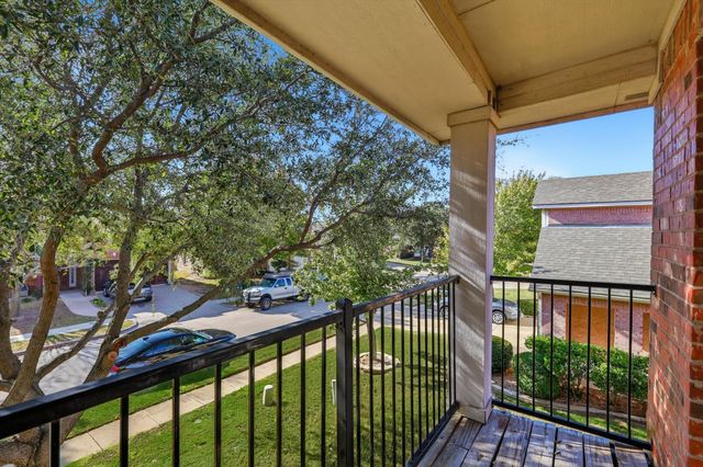 2812 Tranquilo Drive, Grand Prairie, TX 75054