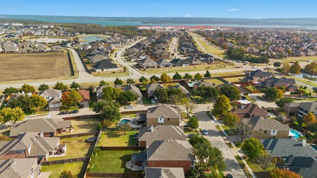 2812 Tranquilo Drive, Grand Prairie, TX 75054