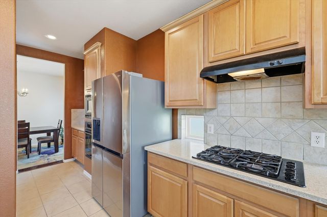 2812 Tranquilo Drive, Grand Prairie, TX 75054