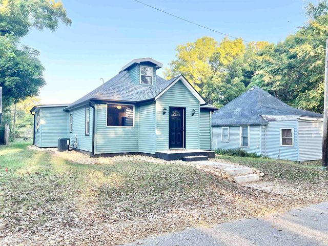 203 Beal Street, Logansport, IN 46947