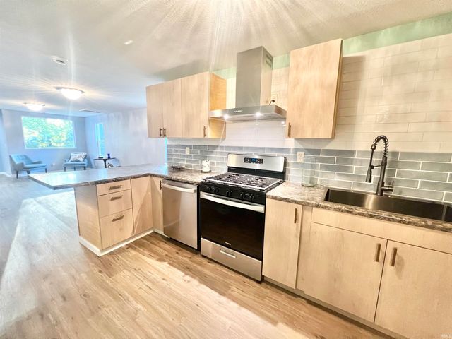 203 Beal Street, Logansport, IN 46947