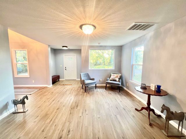 203 Beal Street, Logansport, IN 46947