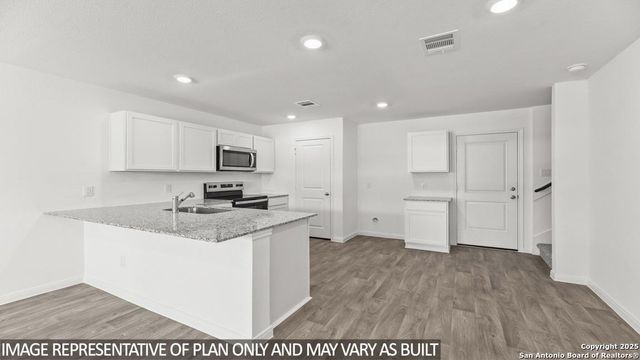 14872 Gold Lace Cactus, San Antonio, TX 78221