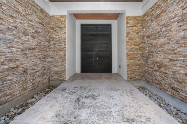 1010 Genoa Street, Coral Gables, FL 33134