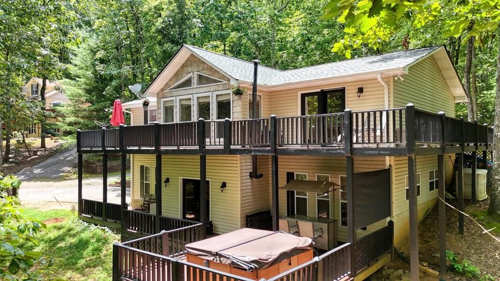 70 Martys Drive, Blairsville, GA 30512