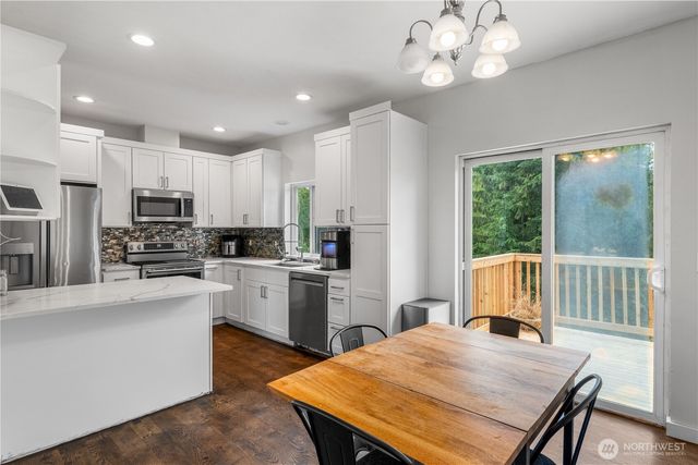 3606 231st Drive NE, Granite Falls, WA 98252