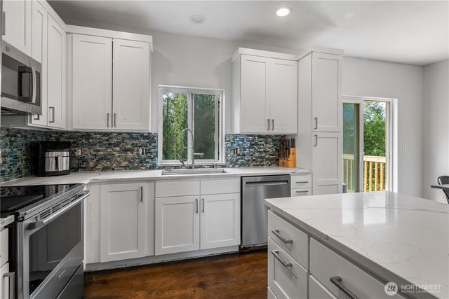 3606 231st Drive NE, Granite Falls, WA 98252