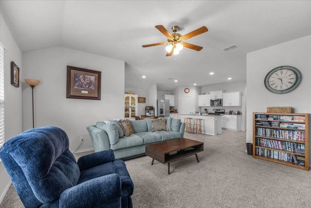 513 Derby Lane, Springtown, TX 76082