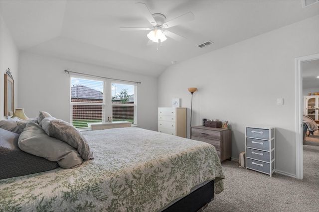 513 Derby Lane, Springtown, TX 76082