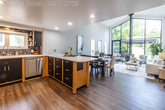 1834 Fairview Street, Birmingham, MI 48009