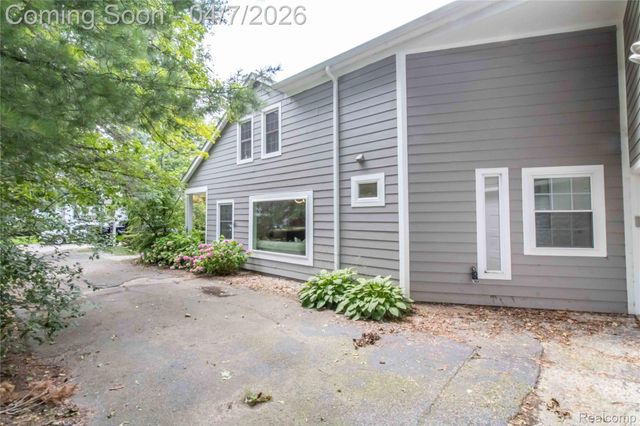 1834 Fairview Street, Birmingham, MI 48009