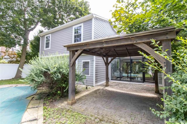 1834 Fairview Street, Birmingham, MI 48009