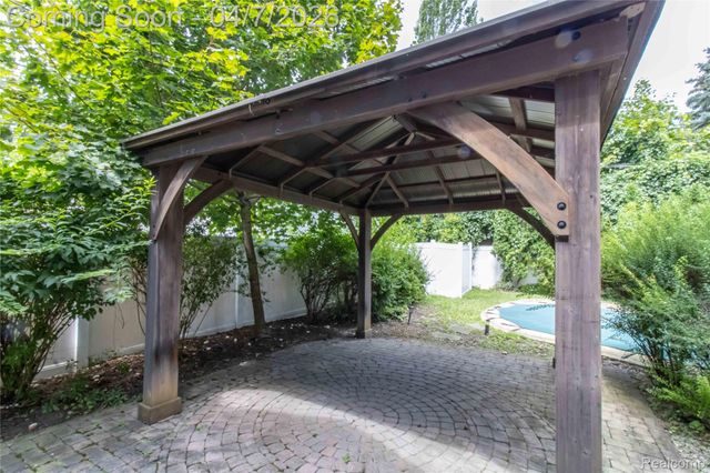 1834 Fairview Street, Birmingham, MI 48009