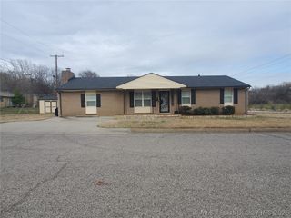 3609 N Detroit Place, Tulsa, OK 74106