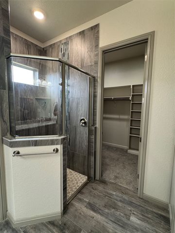 3205 Windcrest Drive, Granbury, TX 76049