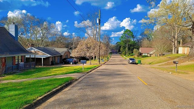 3033 Willow Lane Drive, Montgomery, AL 36109