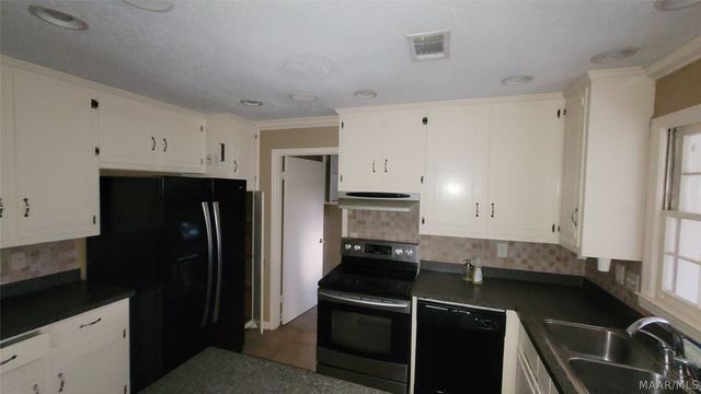 3033 Willow Lane Drive, Montgomery, AL 36109