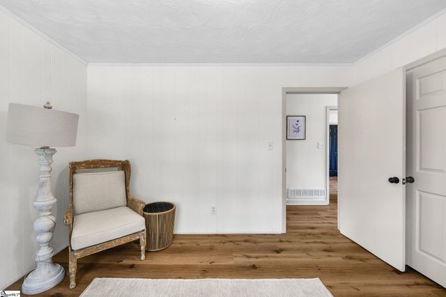 100 Whitener Avenue, Spartanburg, SC 29306