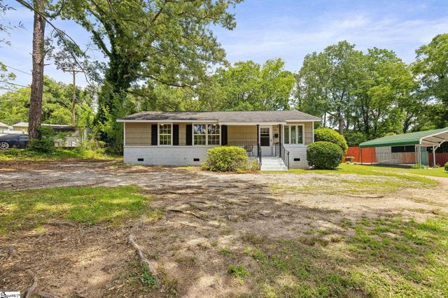 100 Whitener Avenue, Spartanburg, SC 29306