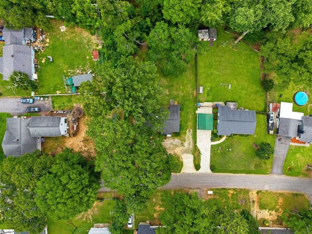 100 Whitener Avenue, Spartanburg, SC 29306
