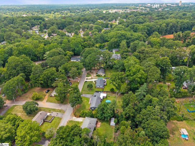 100 Whitener Avenue, Spartanburg, SC 29306