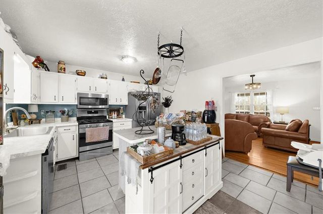 1059 Old Alabama SW Road, Mableton, GA 30126