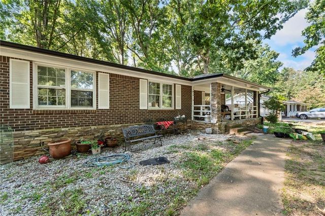 1059 Old Alabama SW Road, Mableton, GA 30126