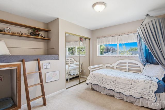 2236 N Bryson Rd, Boise, ID 83713