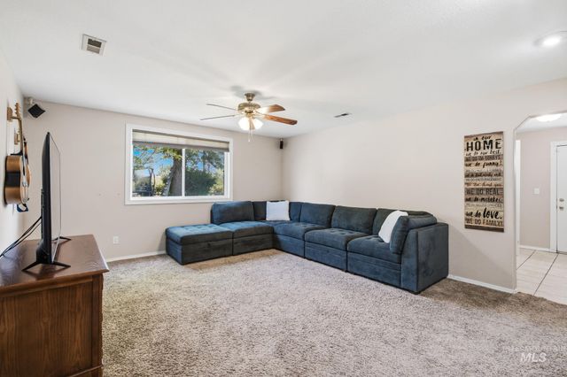 2236 N Bryson Rd, Boise, ID 83713