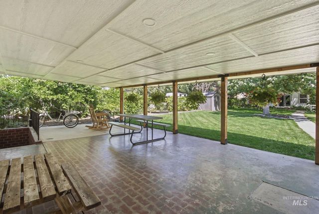 2236 N Bryson Rd, Boise, ID 83713