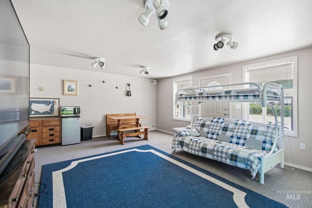 2236 N Bryson Rd, Boise, ID 83713