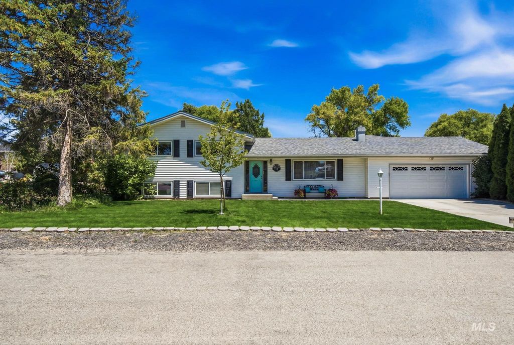 2236 N Bryson Rd, Boise, ID 83713