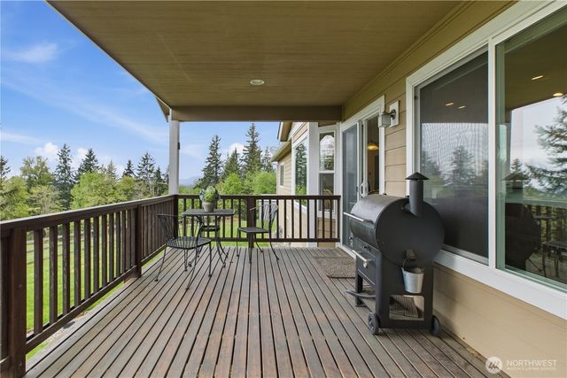 25906 272nd Avenue SE, Ravensdale, WA 98051